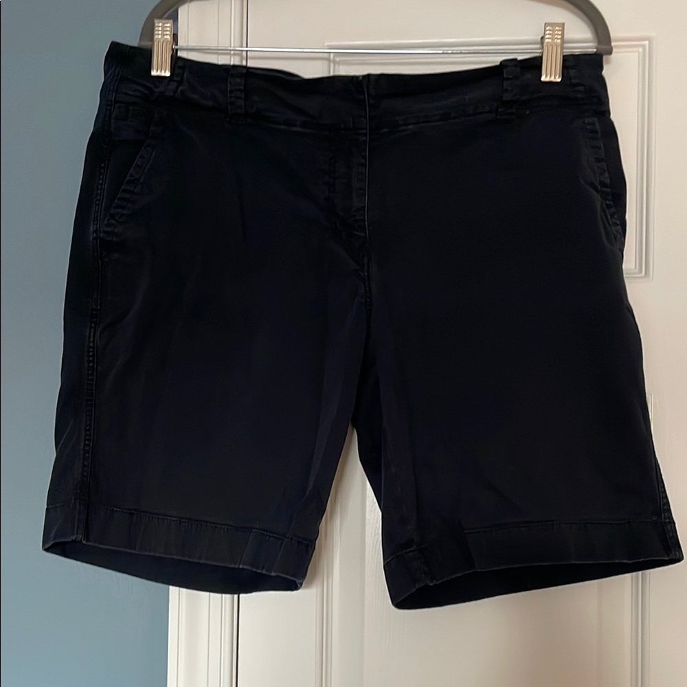 Vineyard Vines Women's Navy Bermuda Shorts